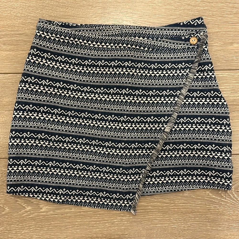 LF One Way Blue Patterned Mini Skirt
